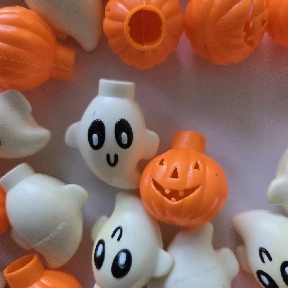 Vintage Halloween Plastic Mold Syring Light Covers
